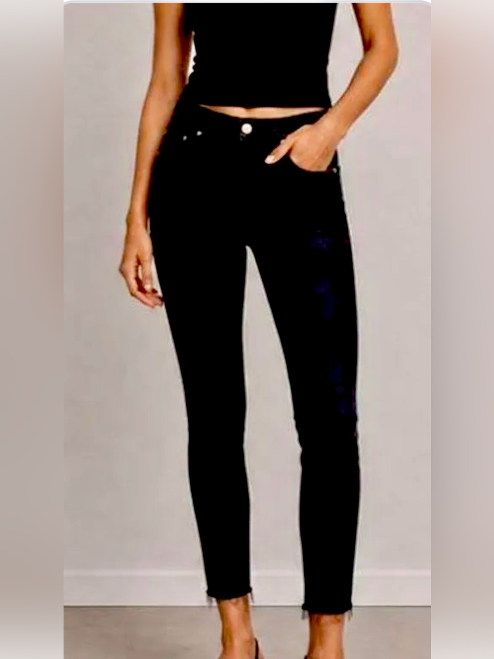 Frame Le Skinny Jeanne Mid Rise Raw Hem Film Noir Black Size 28